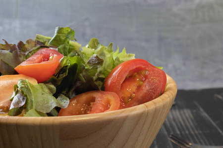 番茄绿橡生菜沙拉图片