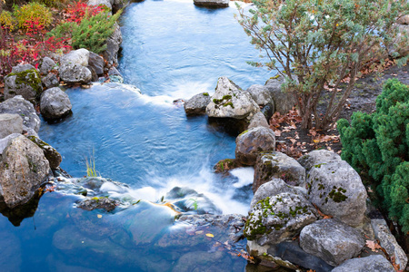 荒野 岩石 山谷 假期 夏天 瀑布 风景 流动的 美丽的