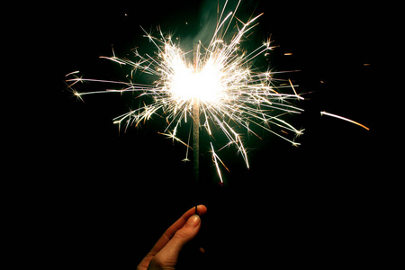 手在黑暗中图片