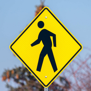 人行横道方形框架交通警告标志图片