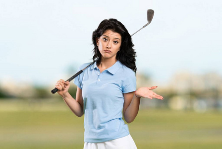 手势 认为 运动员 高尔夫球手 女人 开车 公园 分数 游戏