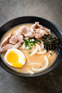 udon ramen noodles with pork soup 