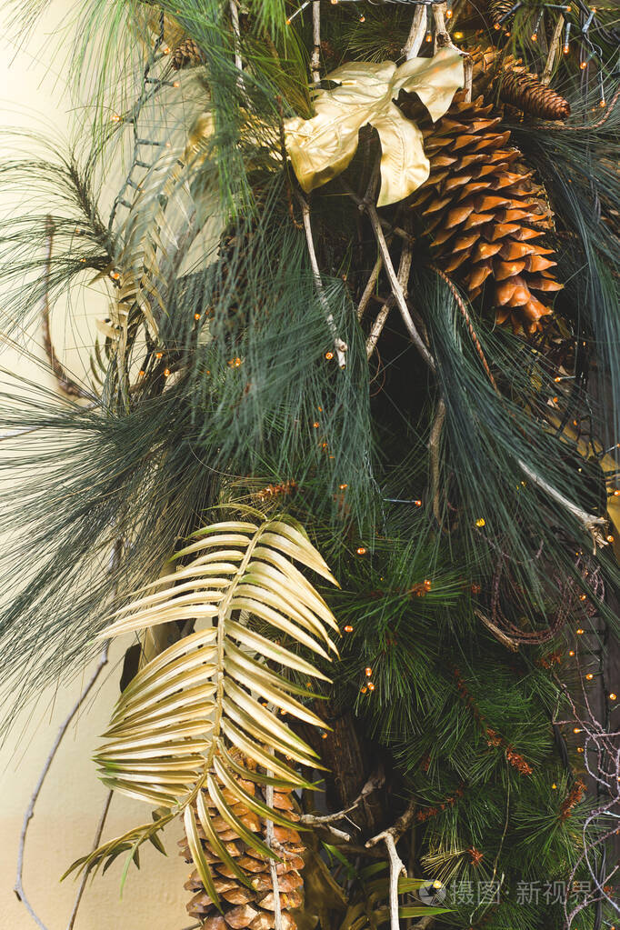 金叶树的现代奢华装饰.