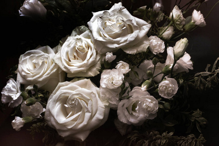 设计生成的白玫瑰花束照片图片
