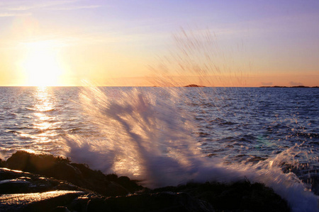 海洋 波动 日落 波浪 挪威 海岸