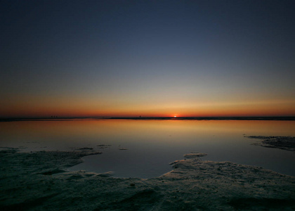 彼得 地平线 海洋 在里面 瓦特 闪耀 奥丁 日落 太阳