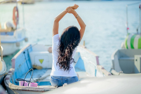 小船在码头图片