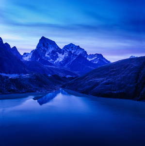 高雄湖夜景