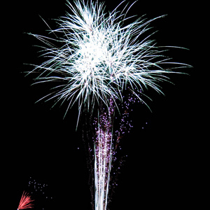 爆裂 烟火 节日 烟花 周年纪念日 闪光 七月 乐趣 闪闪发光