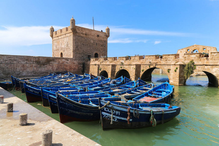 古代埃索维拉港的渔船