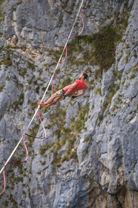 The fall of the tightrope walker. 