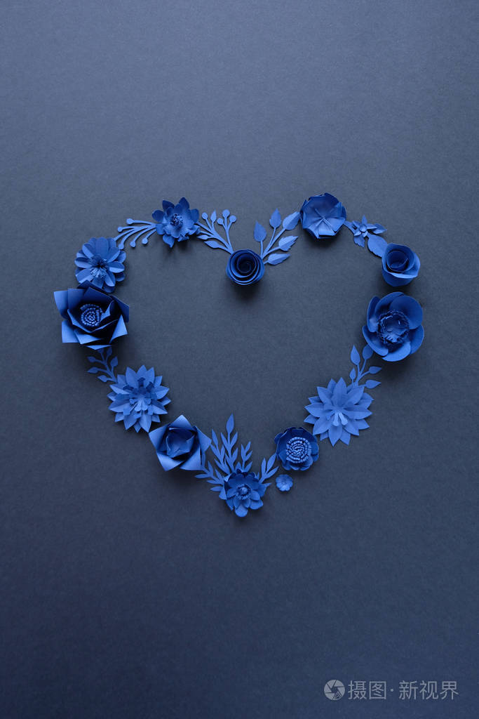 蓝色纸花花卉背景新娘花束婚礼绗缝情人节贺卡心形