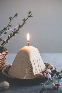 Paskha and kulich, Traditional Orthodox Easter Quark Dessert 