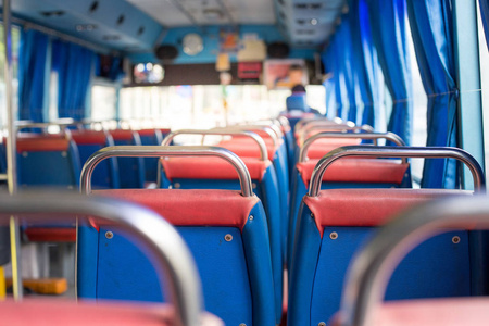 Empty seats on the bus