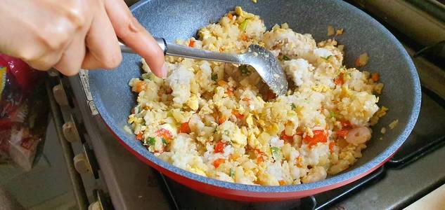 香薄荷 蔬菜 午餐 对虾 胡萝卜 食物 海鲜 筷子 鸡蛋