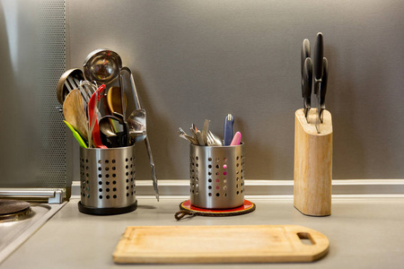 披萨墙纸装烘焙原料放在桌上,准备烹饪.文本的复制空间.