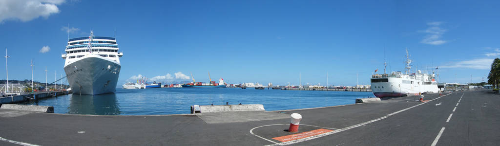 海岸 建筑 港口 地标 建筑学 旅行 风景 欧洲 夏天 城市