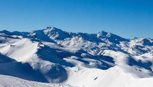 Meribel mottaret val thorens峰景阳光雪山景观法国阿尔卑斯山3山谷