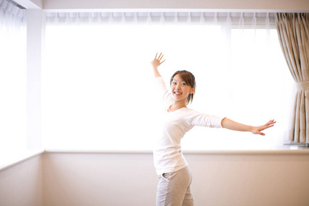 日本人 刷新 放松 运动 健康 伸展 女人