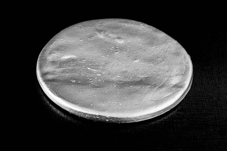 高浓缩铀钢坯.原版,无旋转.