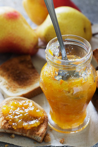 Pear jam 