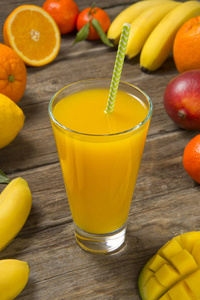 桌子 饮食 橘子 果汁 玻璃 柑橘 甜的 芒果 食物 香蕉