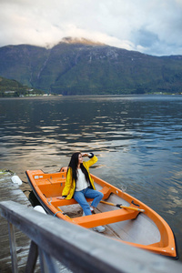 孤独的 夏天 欧洲 徒步旅行者 海洋 灵感 自由 天空 挪威