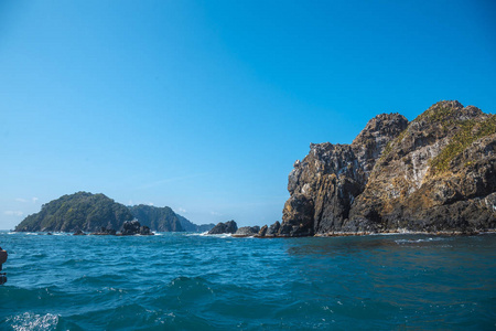 太阳 假日 美丽的 放松 岩石 海滩 海洋 假期 特拉 夏天