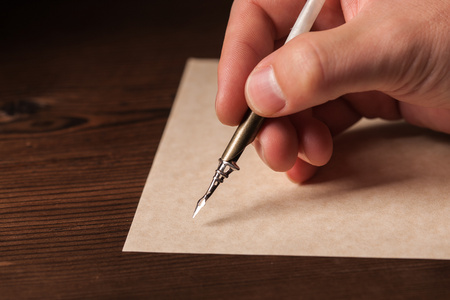 写字的手特写图片背景