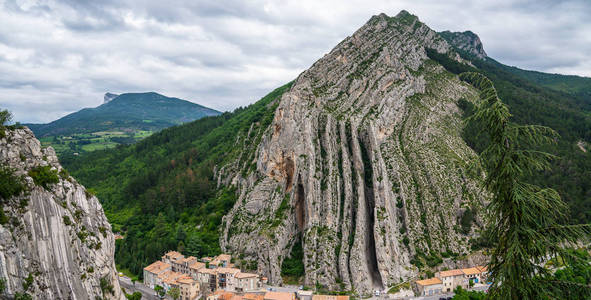 建筑 旅游 旅游业 城堡 要塞 自然 旅行 天空 高的 欧洲