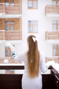 漂亮的 冬天 乐趣 外部 时尚 寒冷的 女孩 美女 美丽的