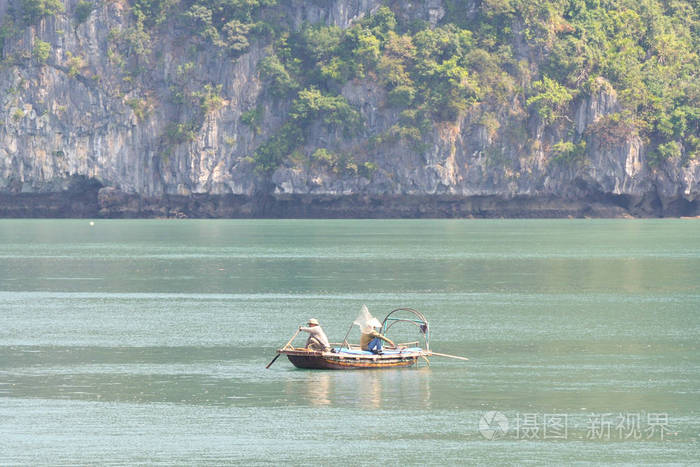 海洋 石灰石 船艇 岩石 渔夫 猎物 越南 亚洲 战利品