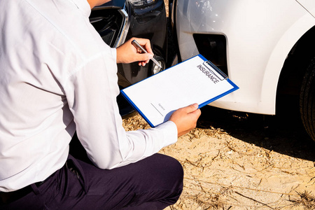 索赔调查员图片