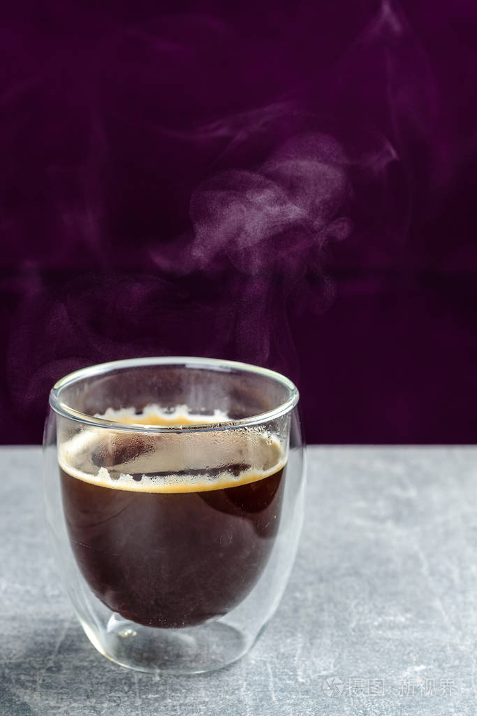 热美式咖啡加蒸汽