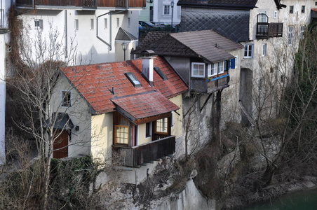 村庄 岩石 银行 地标 房屋 外部 旅行 欧洲 建筑学 窗口