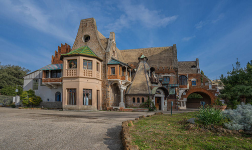 罗马托洛尼亚别墅的猫头鹰之家(casina civette)——现代图书馆照片