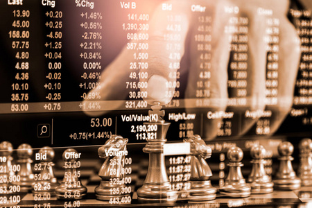 股票市场或外汇交易图上的象棋棋盘游戏