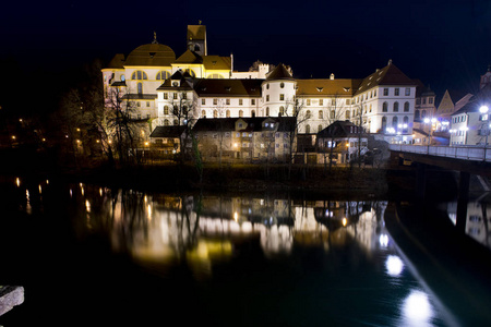 遗产 照亮 反射 历史的 地标 巴伐利亚 外观 堡垒 镜面反射