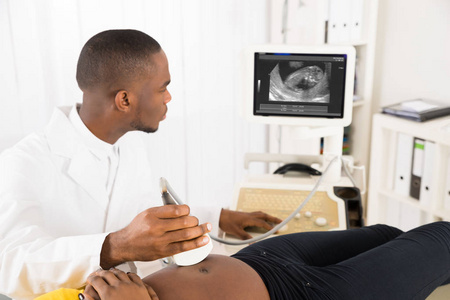 男人 怀孕 测试 医生 移动 健康 病人 超声波 女人 机器
