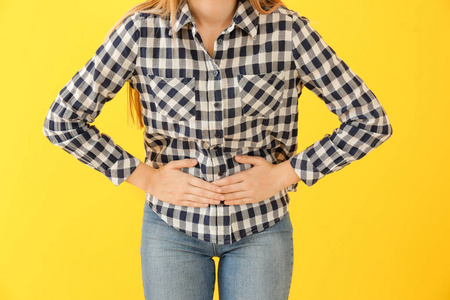 下腹痛女性图片-下腹痛女性素材-下腹痛女性插画-摄图新视界