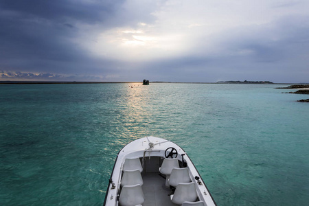 船艇 假期 黄昏 海湾 海滩 颜色 风景 日落 旅游业 帆船