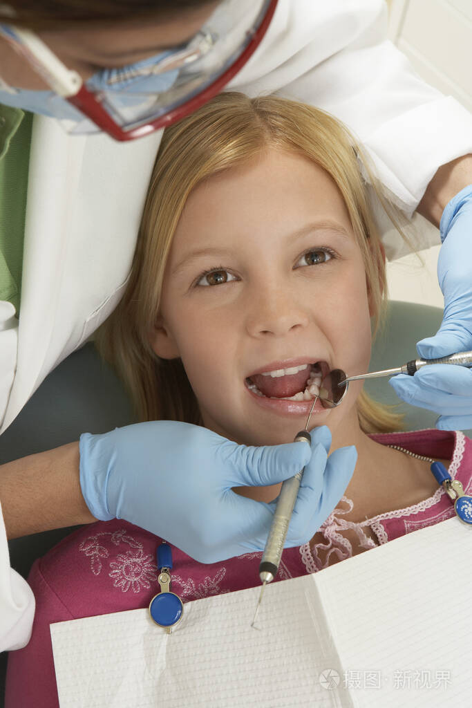牙齿 集中 安全 牙医 青少年 健康 专家 检查 治疗 白种人