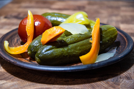 盘子 西红柿 自制 小吃 食物 饮食 开胃菜 酸的 泡菜
