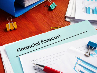 有商业数据和市场预测的财务预测。
