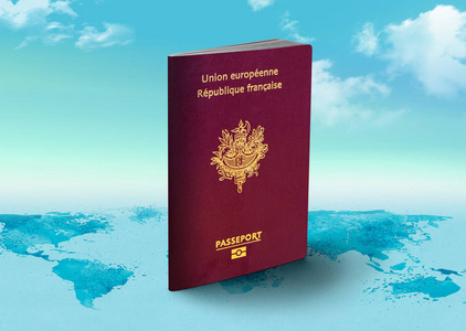 背景为云的世界地图上的法国护照
