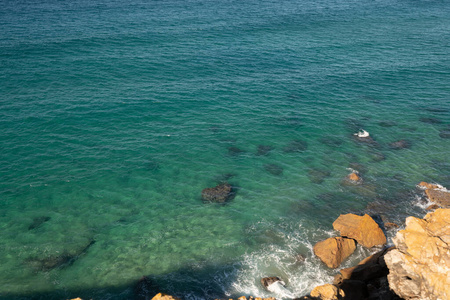 海岸 海岸线 太阳 地标 葡萄牙语 海滨 旅行 美丽的 普拉亚