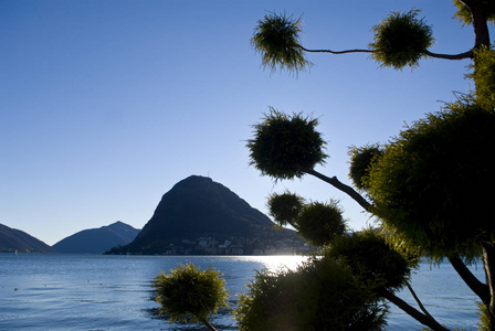 旅游业 夏天 假日 天空 意大利 海岸 美丽的 海洋 假期