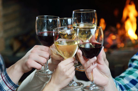 生日 葡萄酒 玻璃 圣诞节 酒吧 白种人 成功 快乐 餐厅