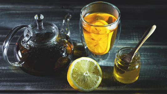 茶壶 地点 勺子 轮廓 反射 玻璃 液体 锡兰 芳香 柠檬