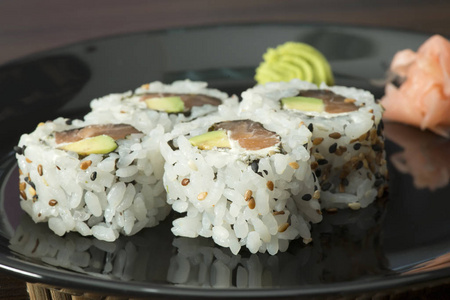 开胃菜 寿司 准备 海藻 生姜 盘子 健康 海鲜 日本 美食家